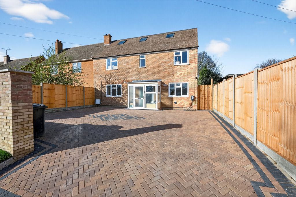 Property photo 1 of 20