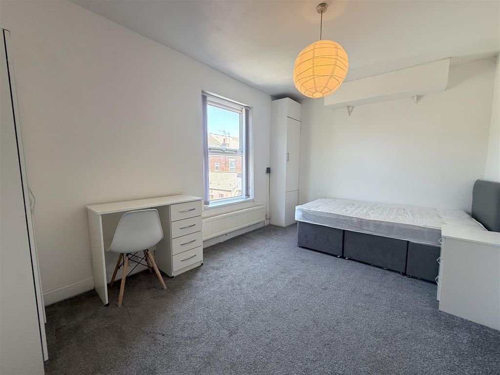 Property photo 3 of 14 Img_0603.Jpg