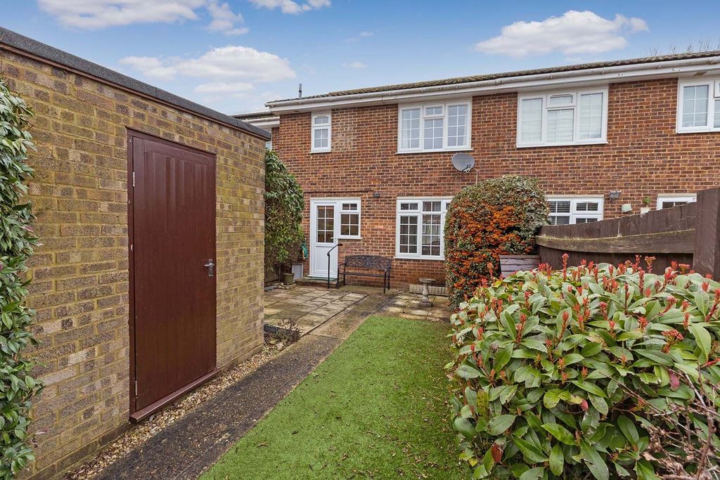 Property photo 2 of 18