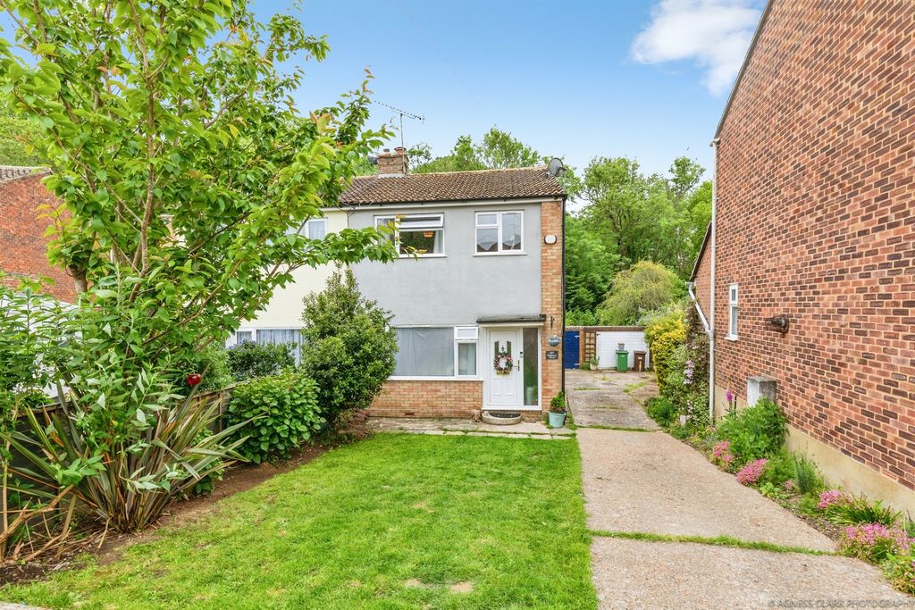 Property photo 1 of 15