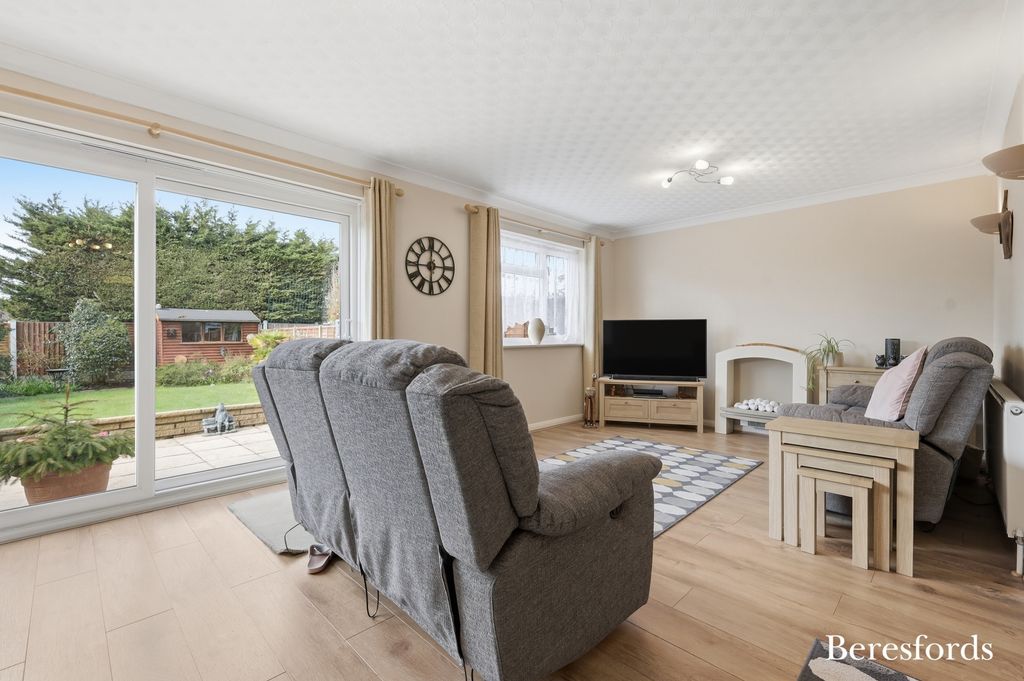 Property photo 3 of 39 Picture No. 14