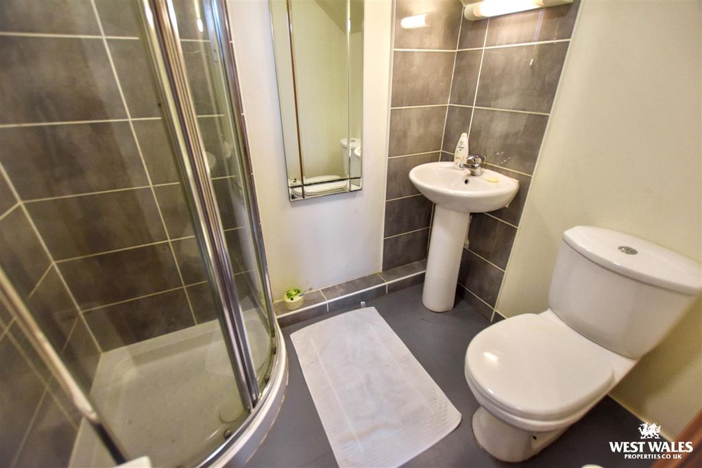 Additional image 13 of 4 bed detached bungalow for saleTempleton, Narberth SA67