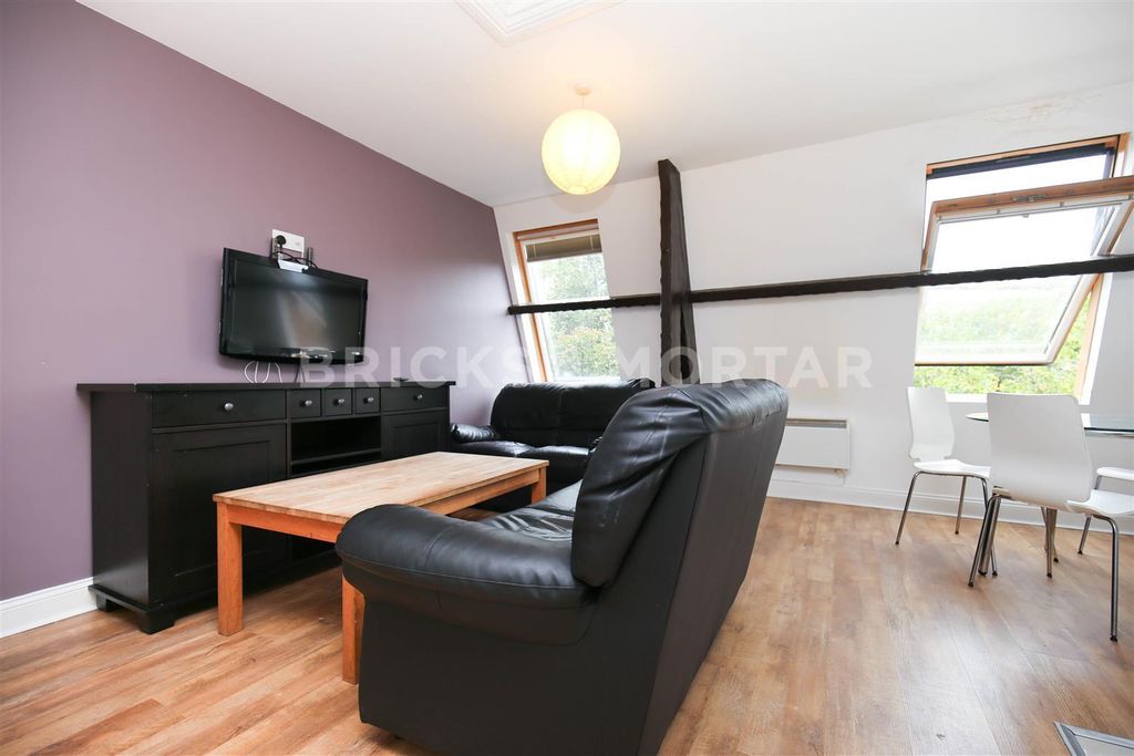 Property photo 1 of 10 3Svgytnks2Bwufipczg1Ngldwec.Jpg