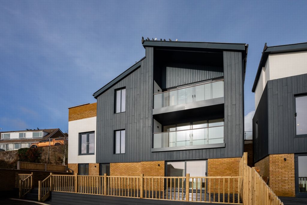 Property photo 1 of 26 Rear