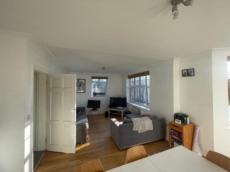 Property photo 3 of 9