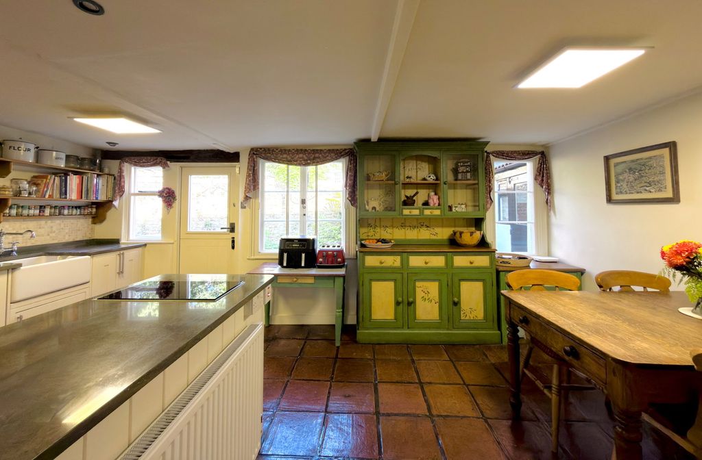 Additional image 7 of 5 bed detached house for saleBangors Road South, Iver SL0