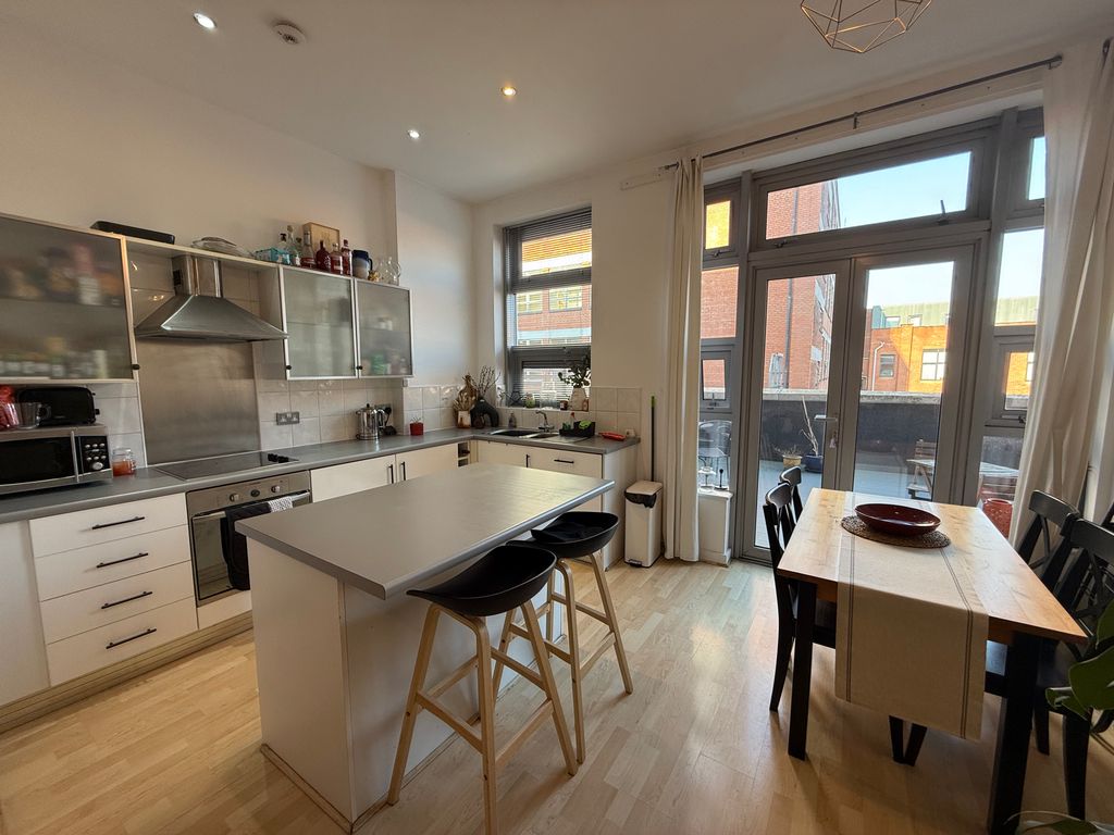 Property photo 1 of 8 Img_7458