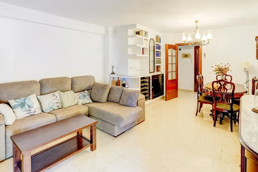 Property photo 2 of 16 <Alttext/>