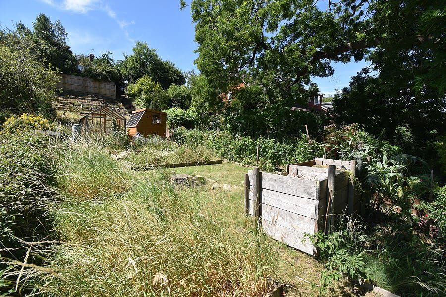 Property photo 3 of 10