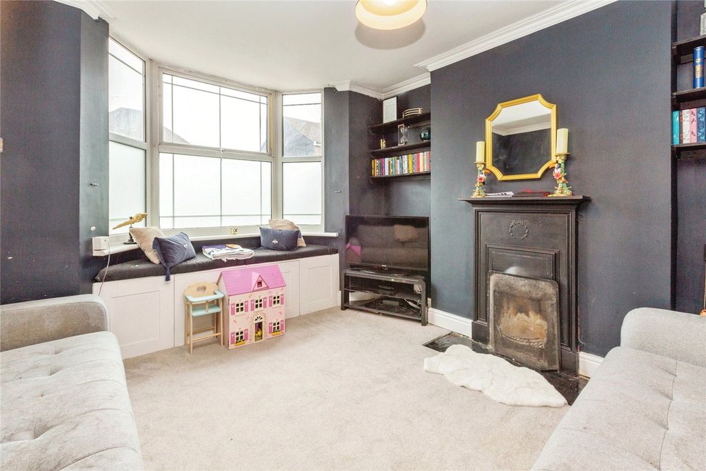 Property photo 2 of 17 Picture No. 09