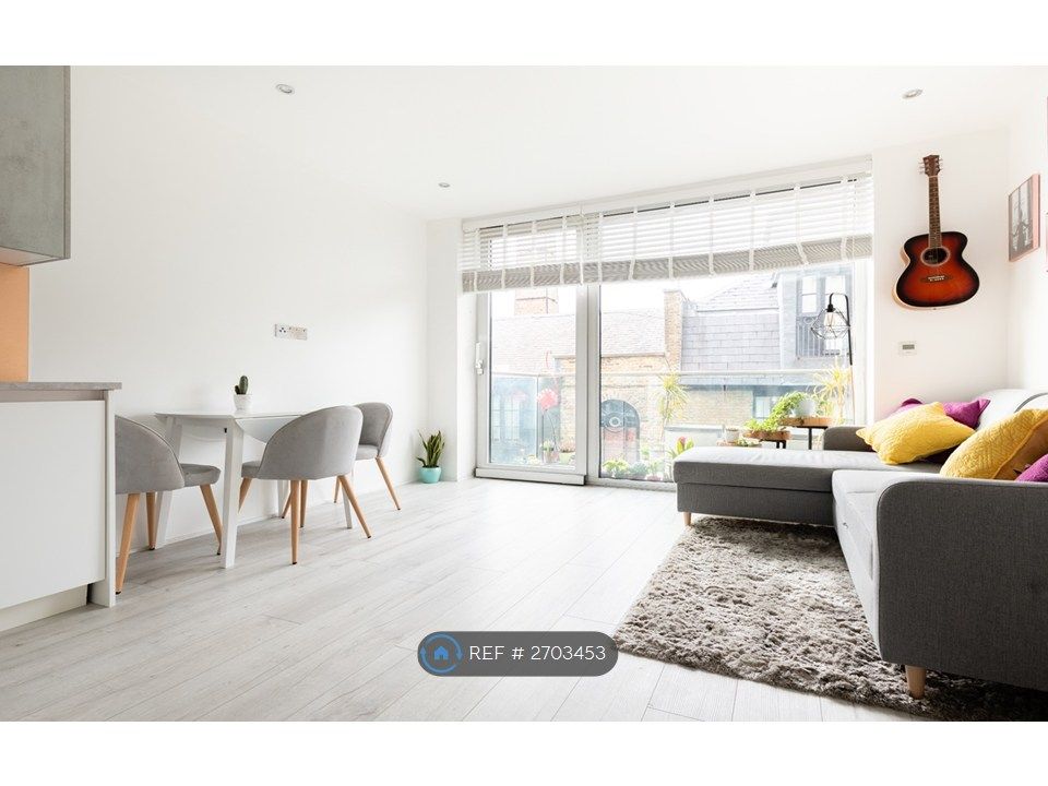 Property photo 3 of 24