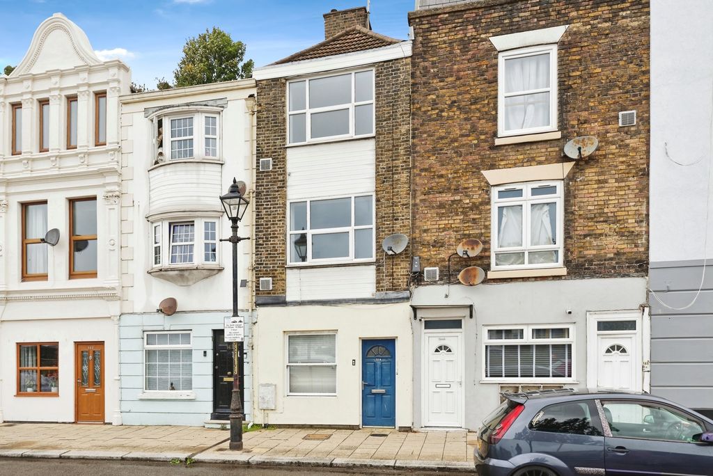 Property photo 1 of 17 Photo