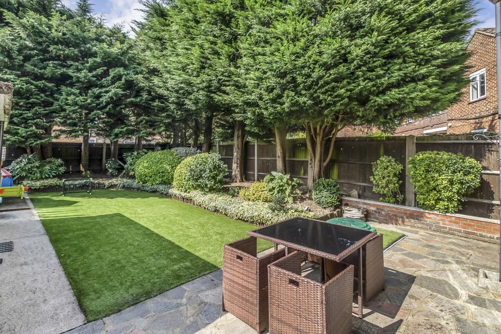 Property photo 3 of 12 3