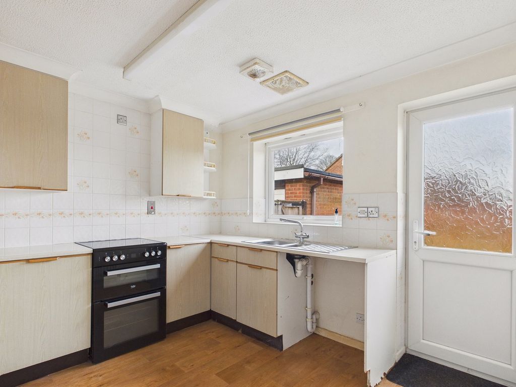 Property photo 3 of 12