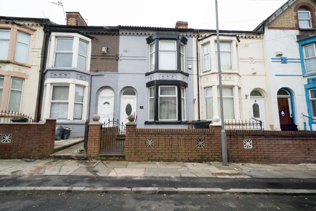 Property photo 1 of 16