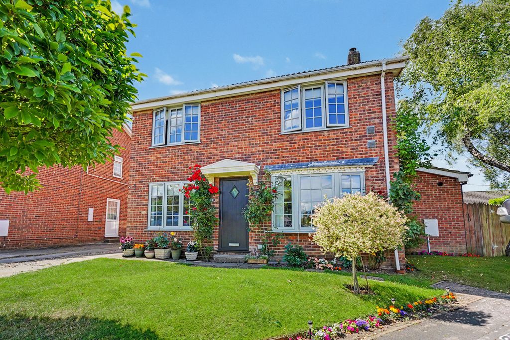 Property photo 1 of 24
