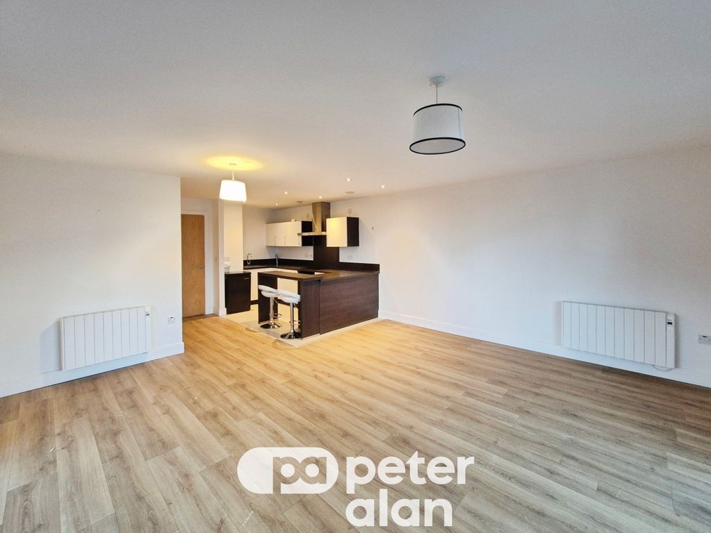 Property photo 2 of 16 Image