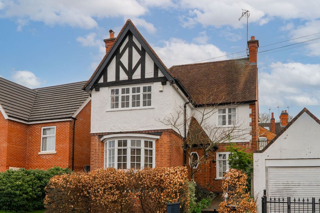 Property photo 1 of 25