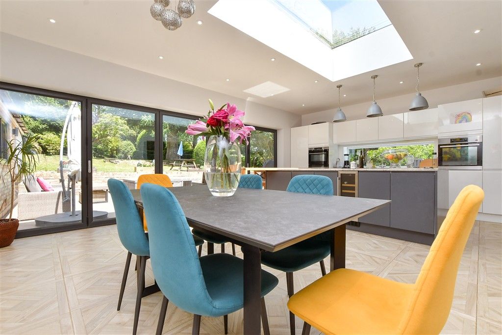 Property photo 3 of 22 Kitchen / Dining Area