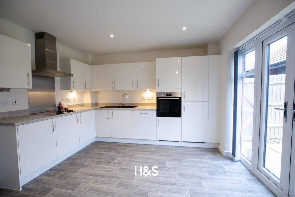 Property photo 3 of 14 H&amp;S-Property-Master6.Jpg