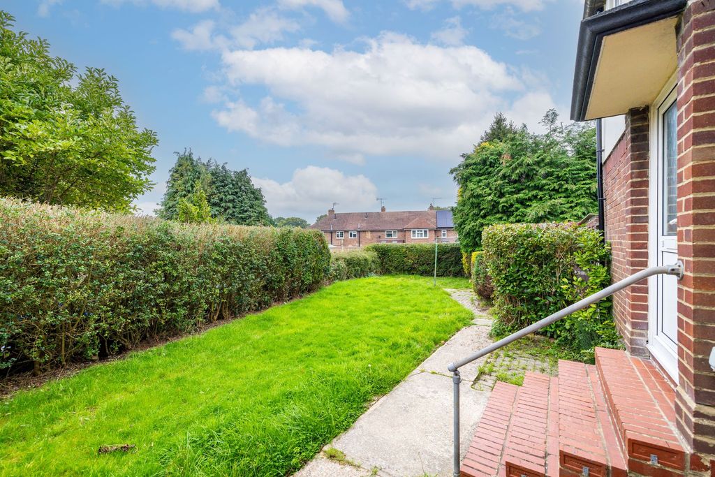 Property photo 2 of 14