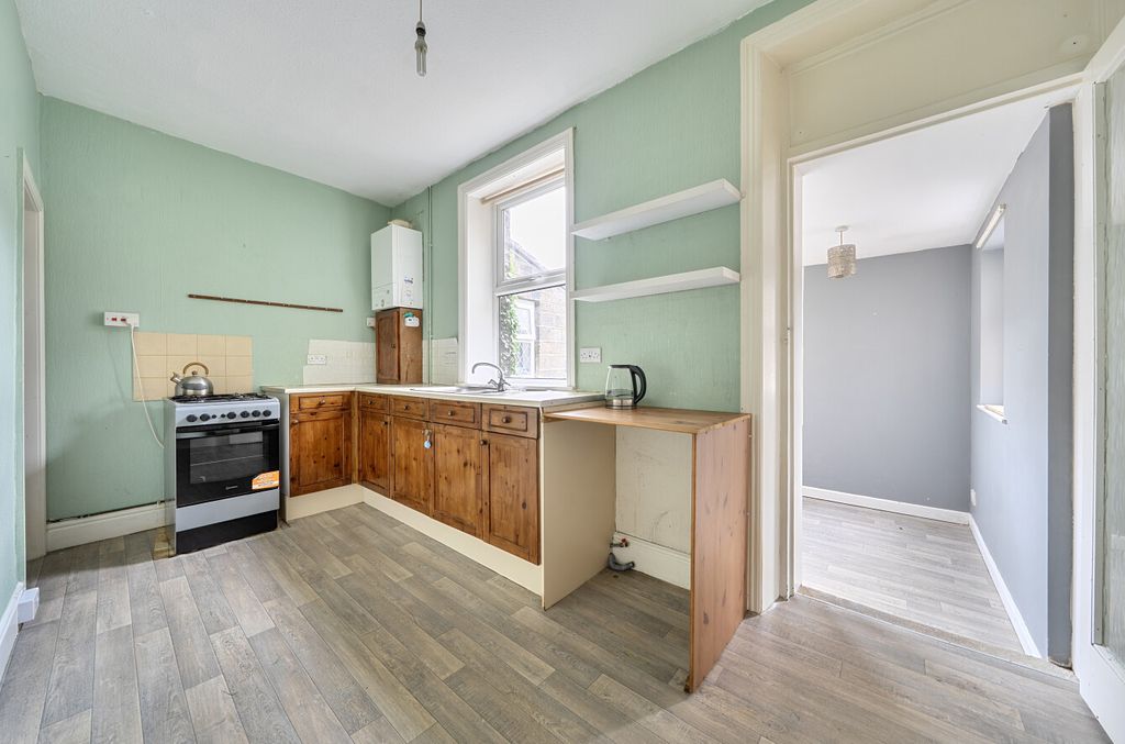 Property photo 3 of 15 1483714-5-6A42412...