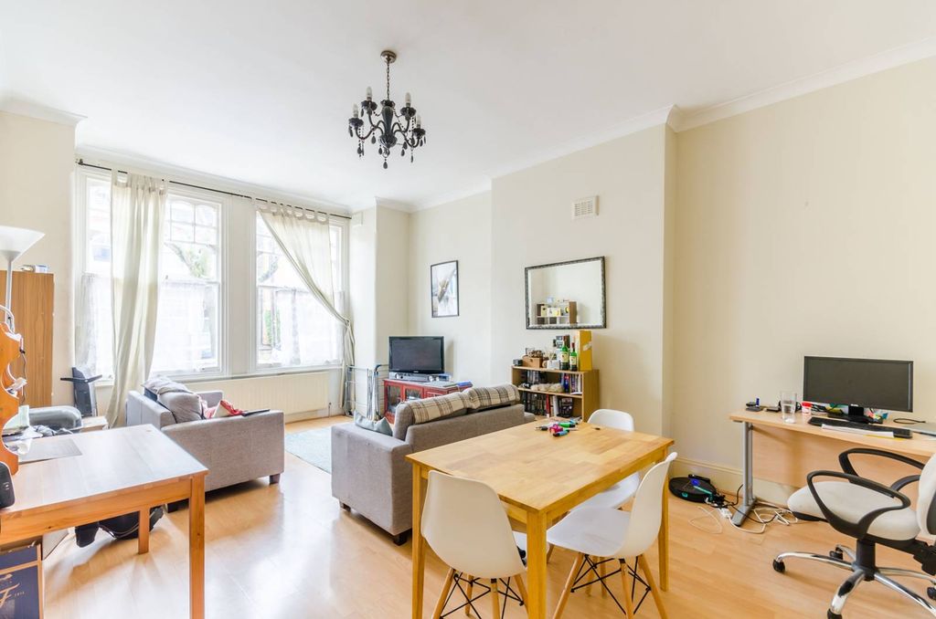 Property photo 1 of 7