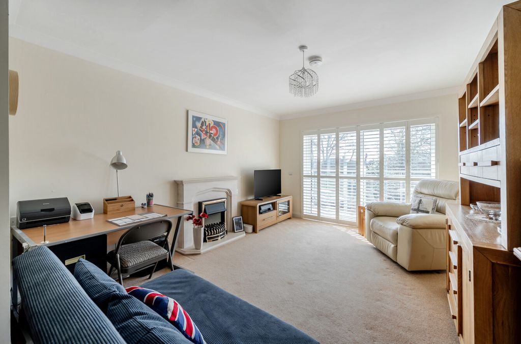 Property photo 3 of 11 1425528-3-69Bd1Af...