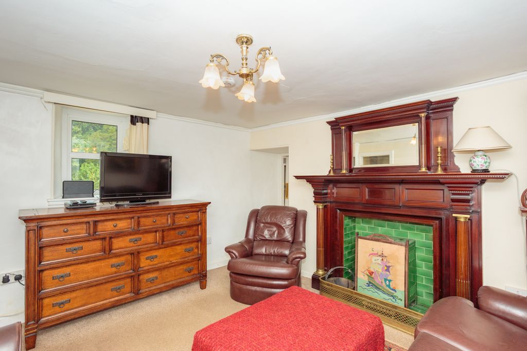 Property photo 3 of 55 Sitting Room