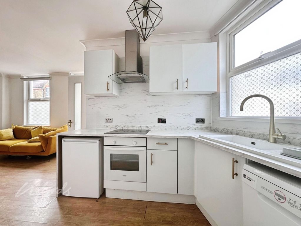 Property photo 2 of 7 Belmont Kitchen A...