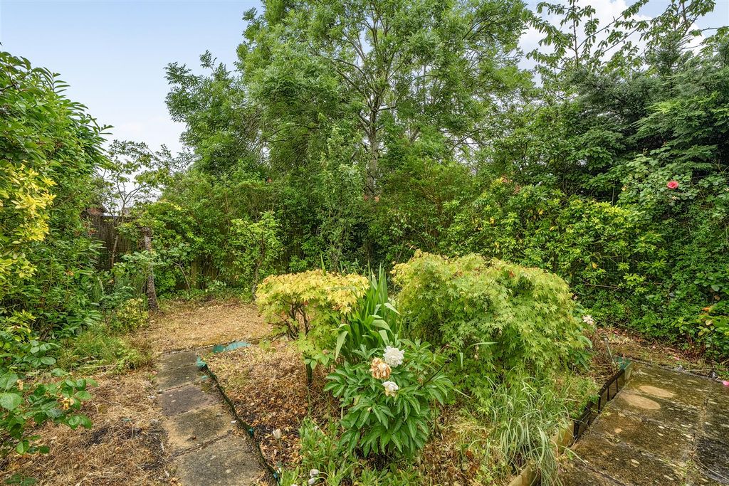 Property photo 2 of 20 1472062-17-6A200c58396B9.Jpg