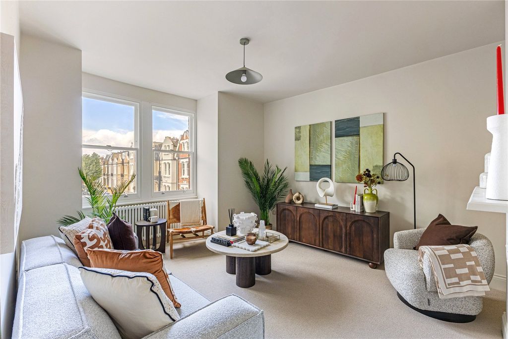 Property photo 1 of 17 Reception Room