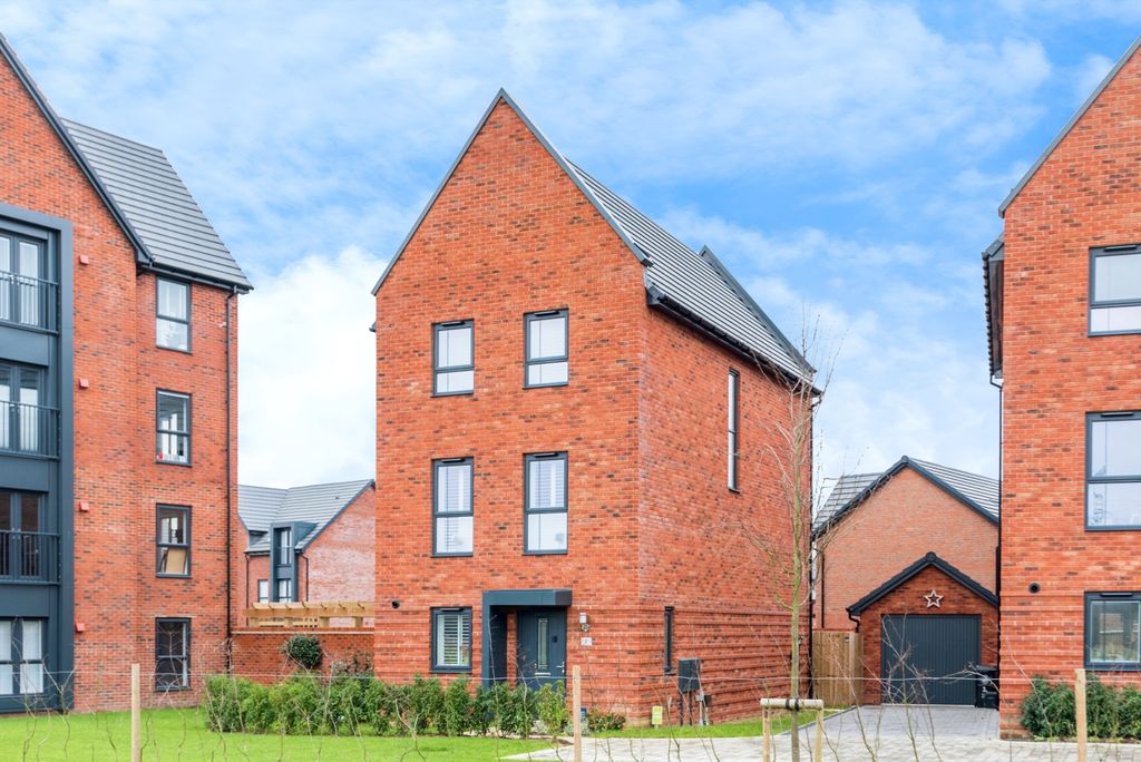 Property photo 1 of 17 Photography