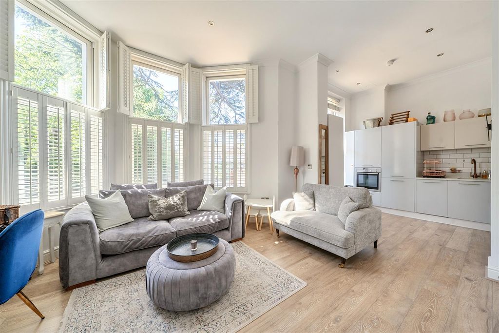 Property photo 2 of 16 1451005-8-69Eba4Be55E08.Jpg