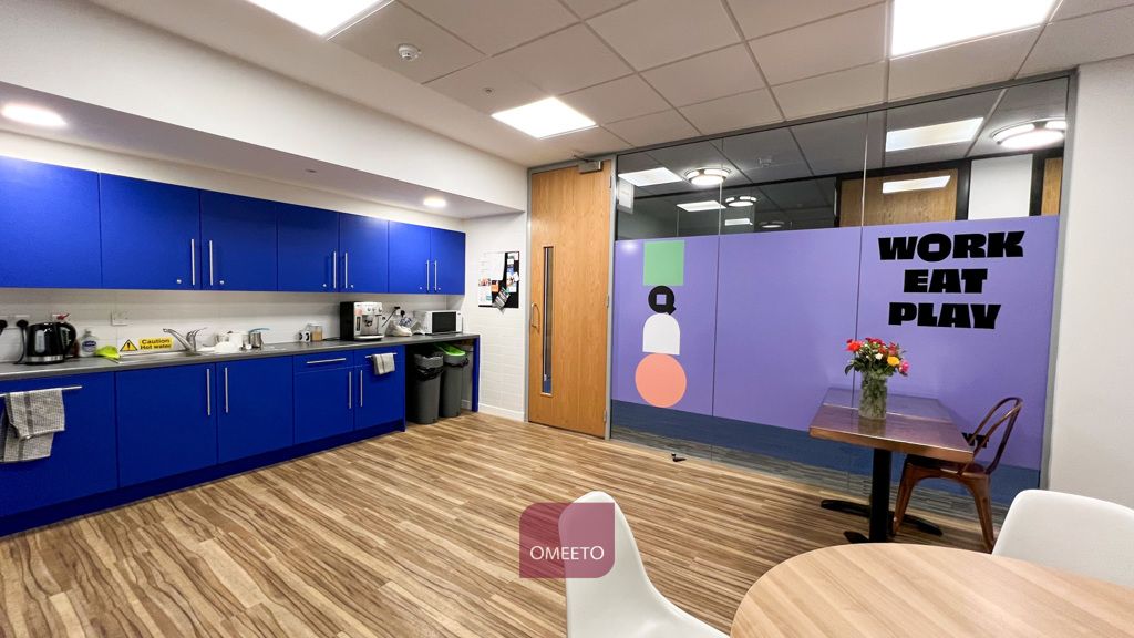 Property photo 3 of 7 Shared Kitchen