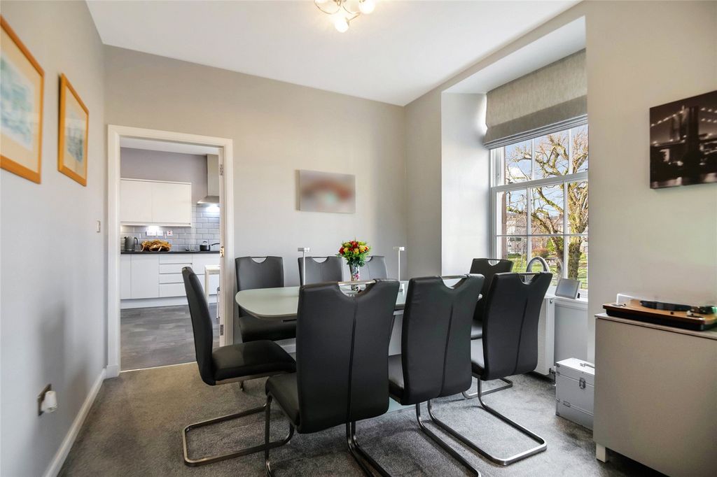 Property photo 3 of 29 Picture No. 19