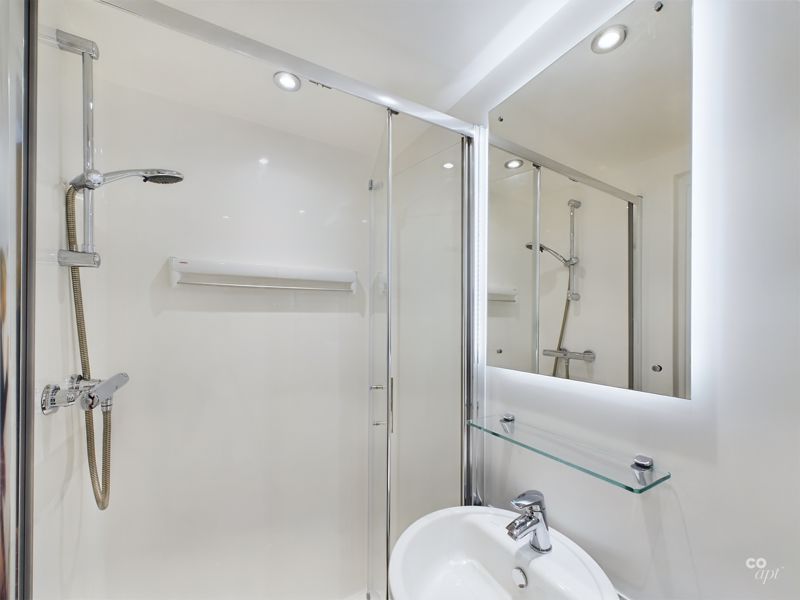 Property photo 2 of 5 Shower Room