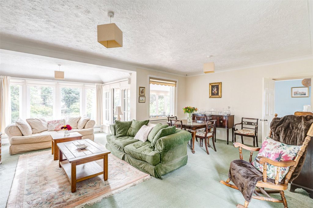 Property photo 2 of 31 Picture No. 29