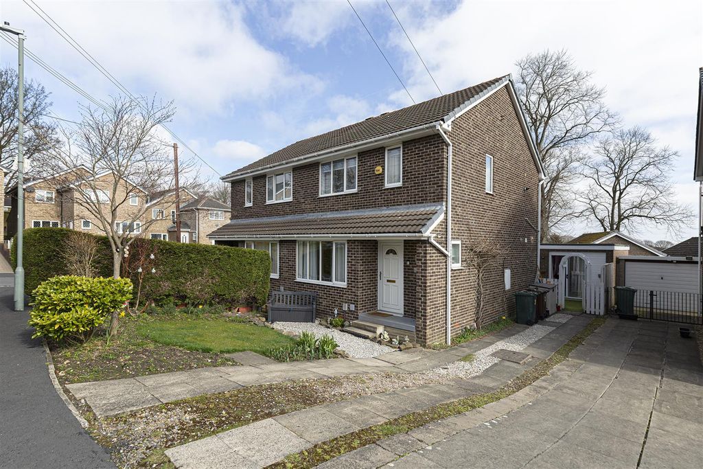 Property photo 1 of 38