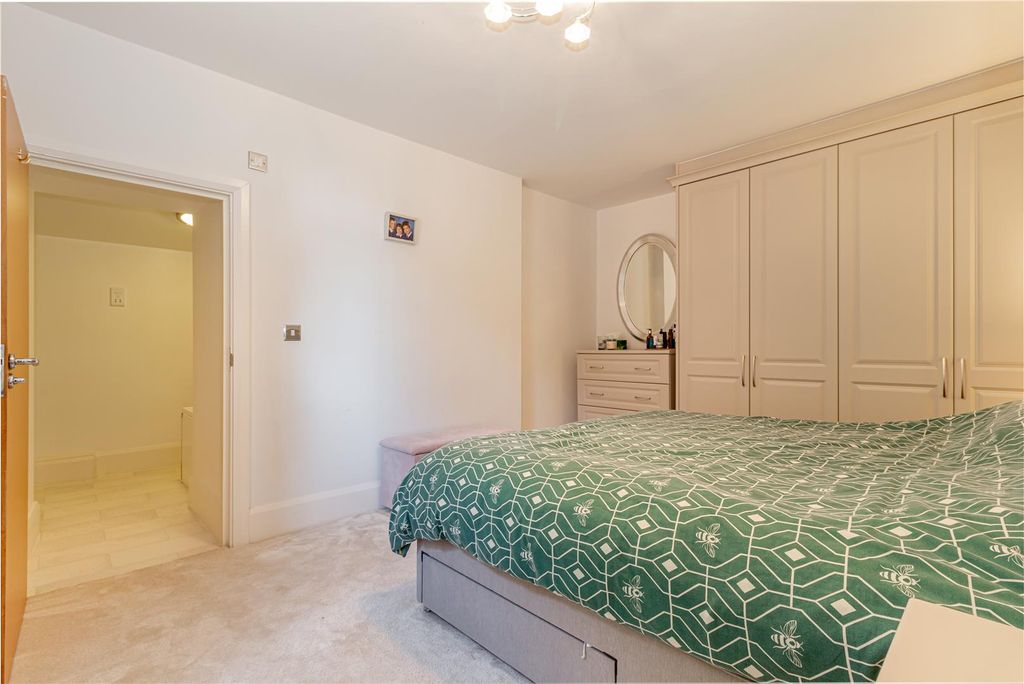Additional image 19 of 2 bed flat for saleSt. Anns Road, Malvern WR14