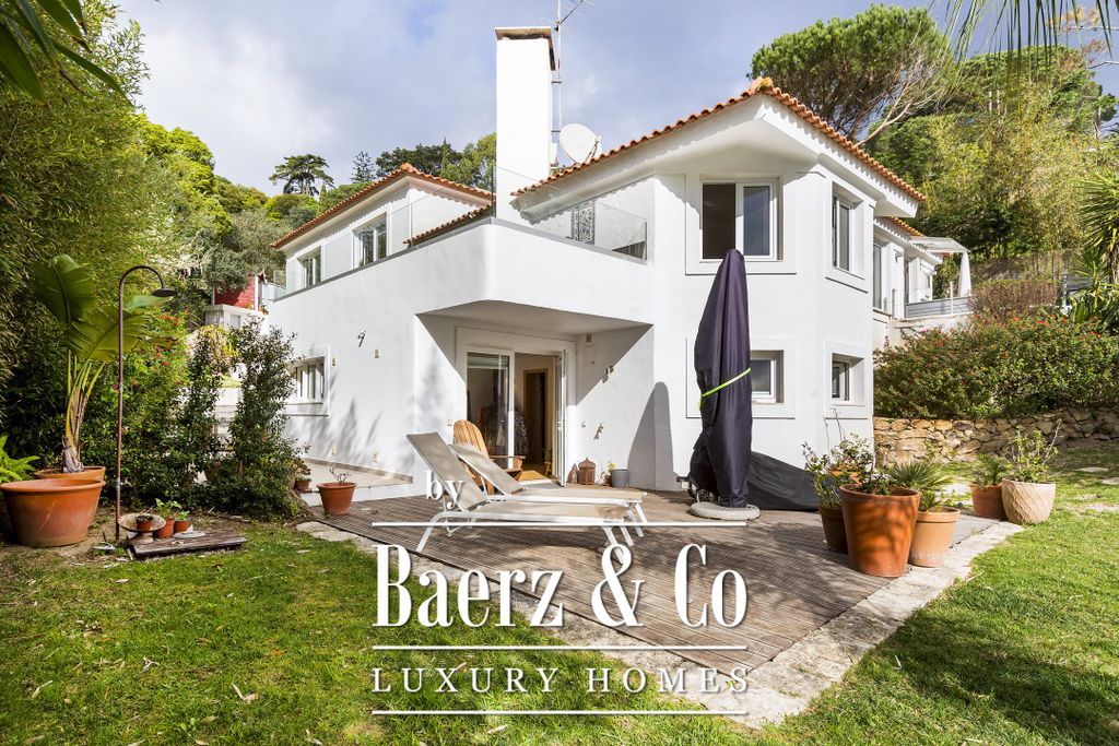 Property photo 2 of 26