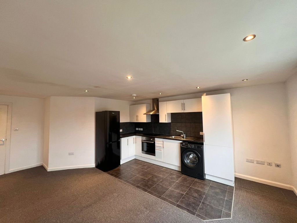 Property photo 2 of 10 Picture No. 06