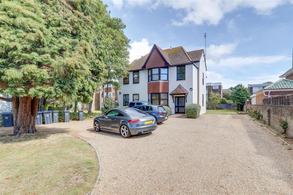 Property photo 1 of 11 Img_2133-Img_2135.Jpg