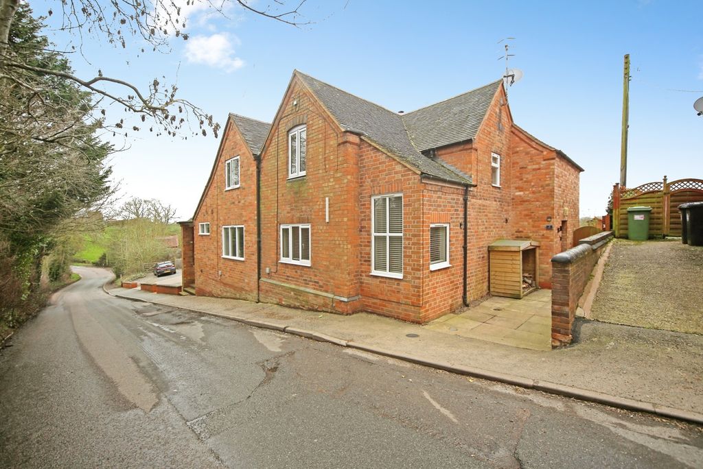 Property photo 1 of 20 Pbox-Img.Jpg