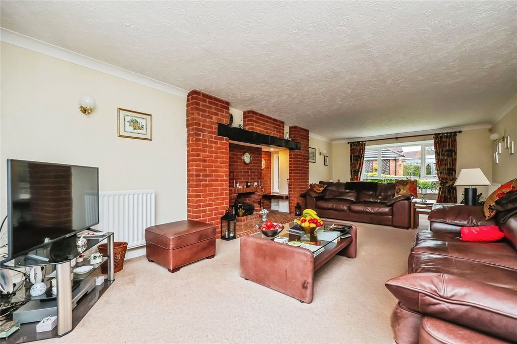 Property photo 3 of 20 Picture No. 07