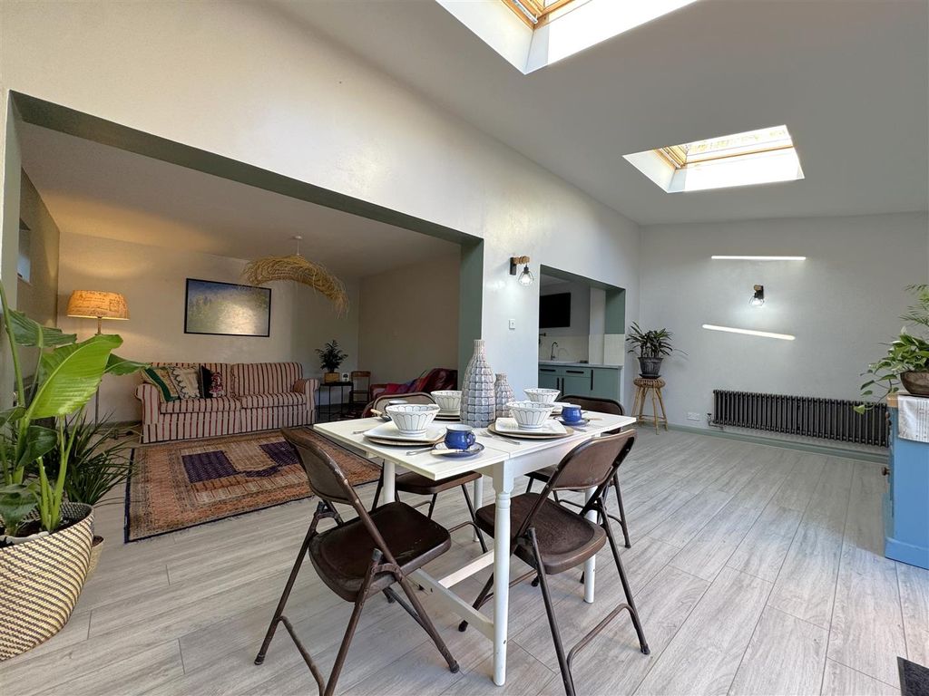 Property photo 2 of 19 2..Jpeg