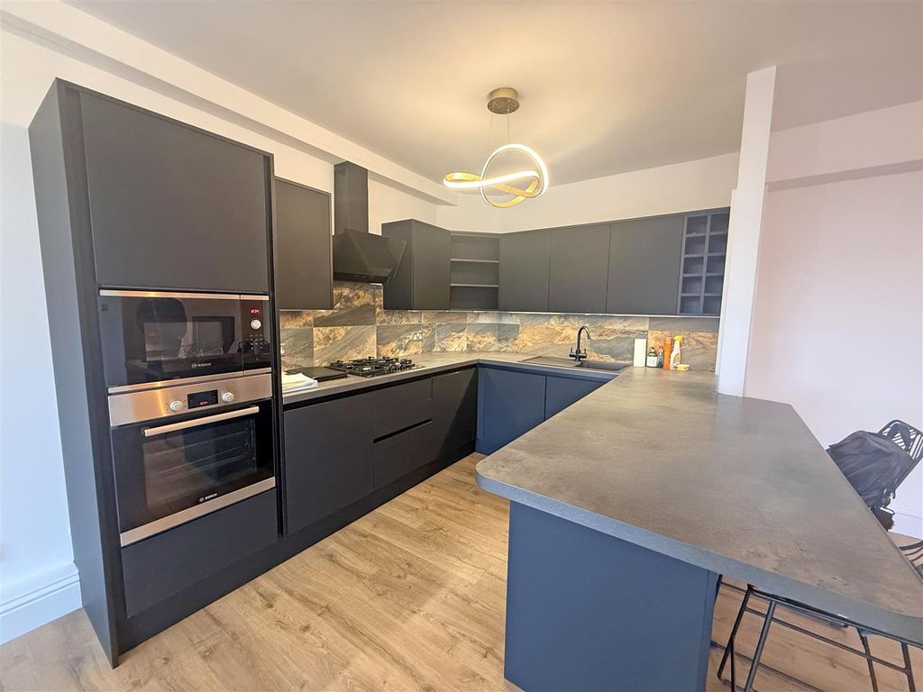 Property photo 3 of 10 Img_7253[38].Jpeg