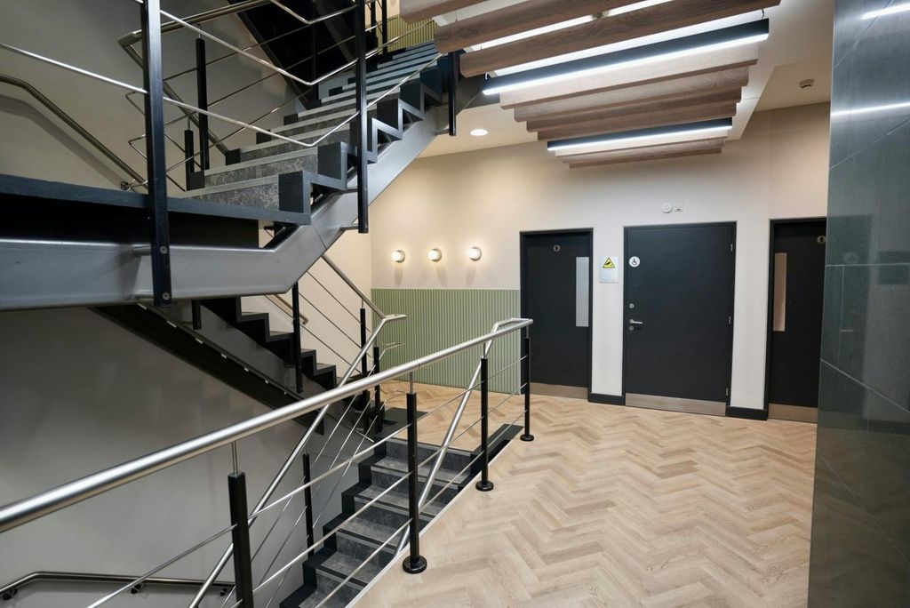 Property photo 3 of 17 Image00006.Jpeg