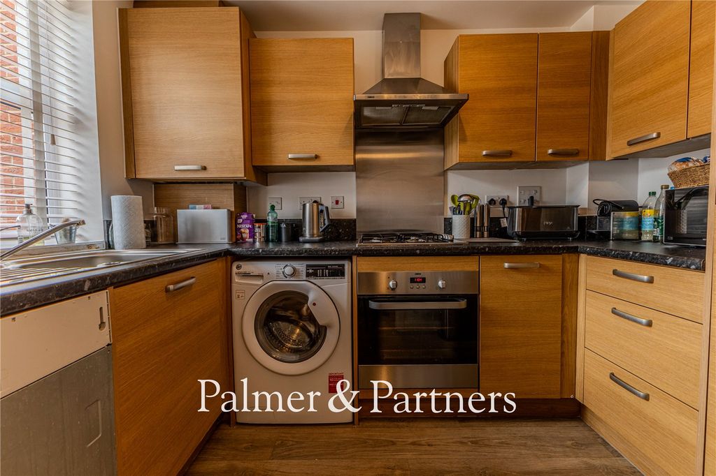 Property photo 3 of 18 Picture No. 03