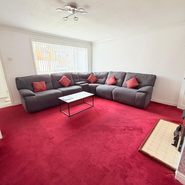 Property photo 2 of 16 Gallery